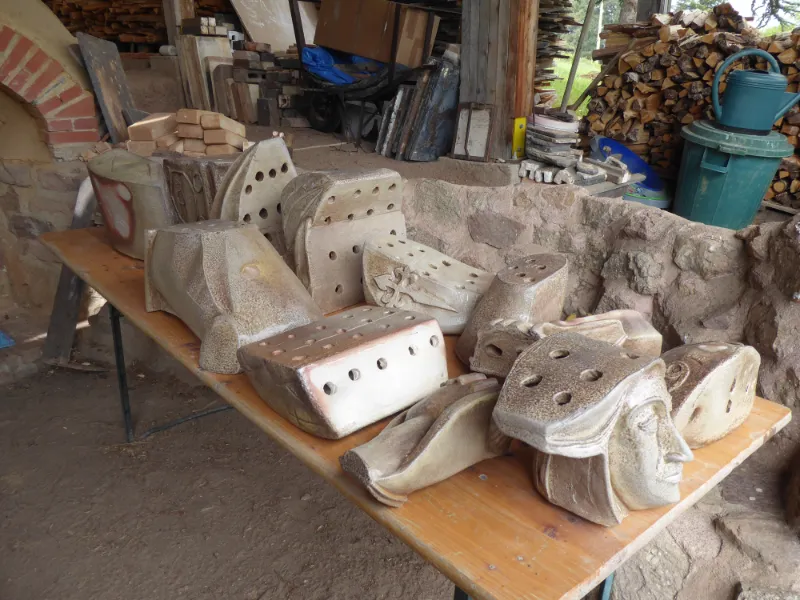 Défournement des pièces cuites